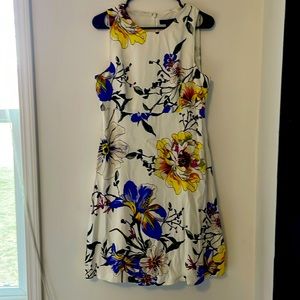 Banana Republic Floral sleeveless Dress Size 6